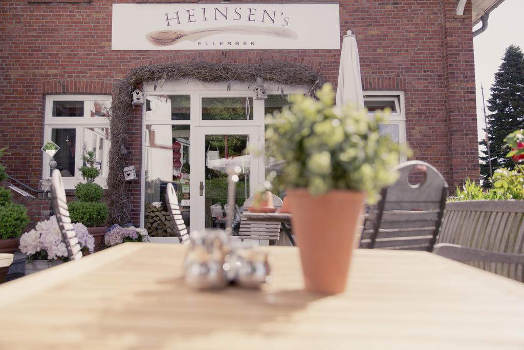 ไฮน์เซินส์ เอลเลอร์เบค Bed & Breakfast Ellerbek ภายนอก รูปภาพ