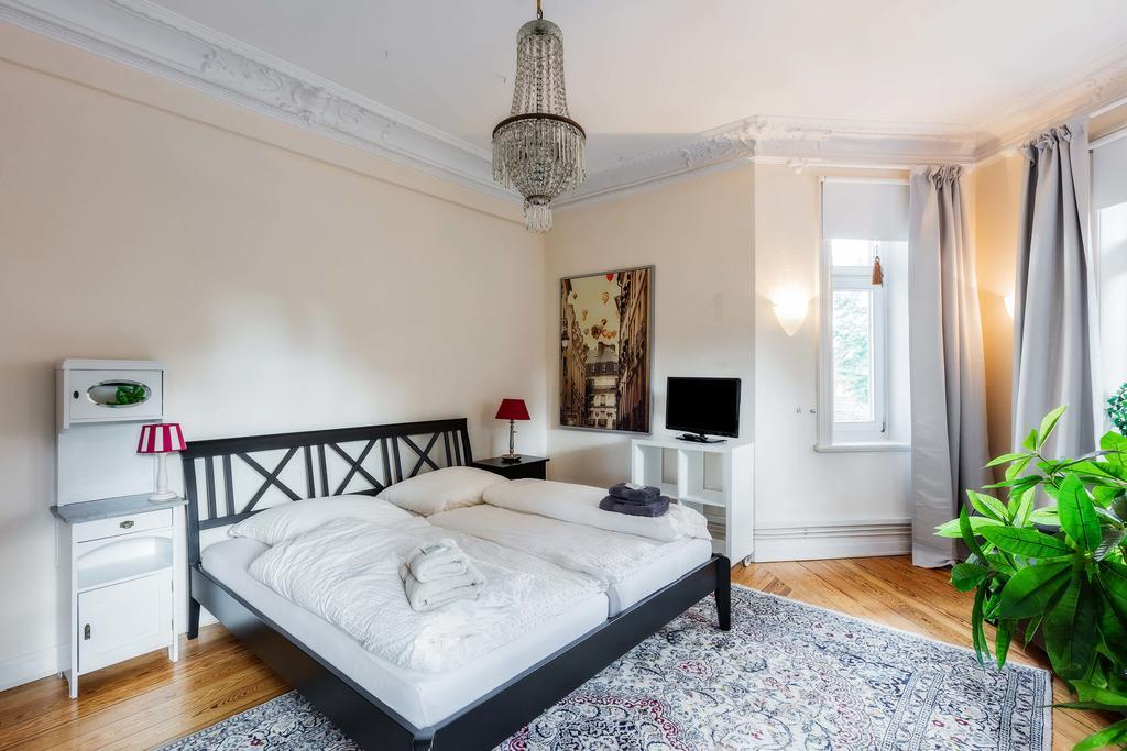 ไฮน์เซินส์ เอลเลอร์เบค Bed & Breakfast Ellerbek ภายนอก รูปภาพ