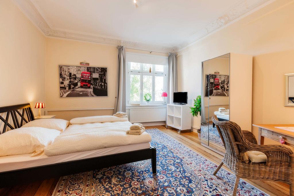 ไฮน์เซินส์ เอลเลอร์เบค Bed & Breakfast Ellerbek ภายนอก รูปภาพ
