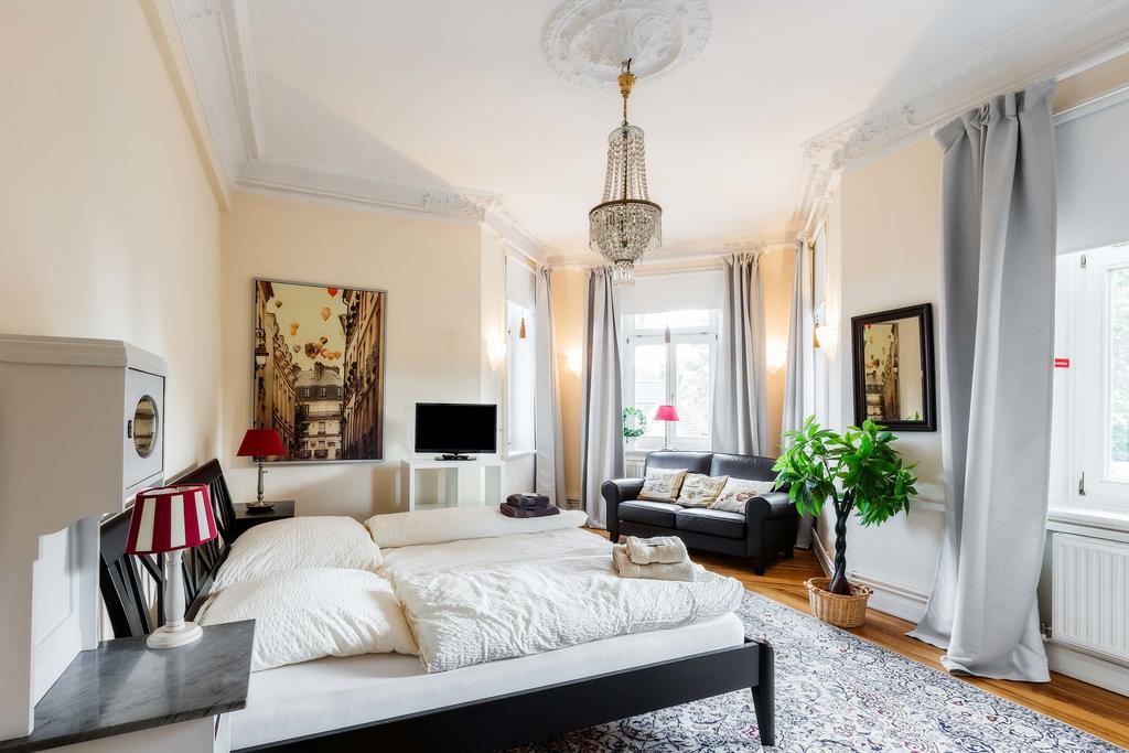 ไฮน์เซินส์ เอลเลอร์เบค Bed & Breakfast Ellerbek ภายนอก รูปภาพ