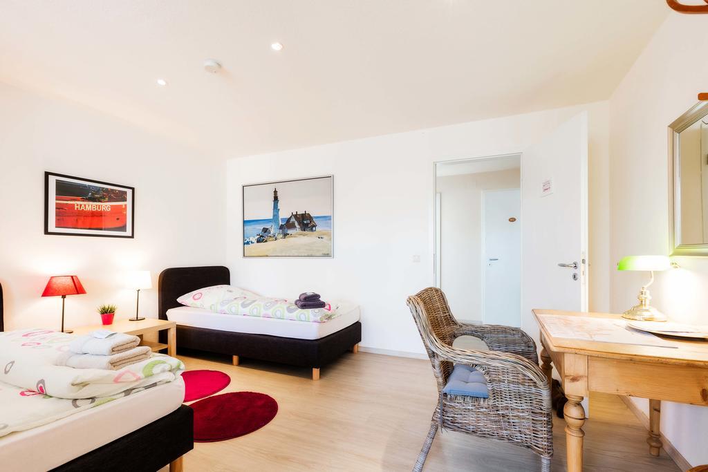 ไฮน์เซินส์ เอลเลอร์เบค Bed & Breakfast Ellerbek ภายนอก รูปภาพ